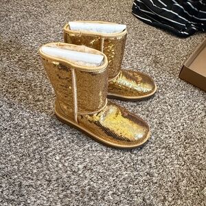 Brand New UGG Sparkling Gold Sequin Boots